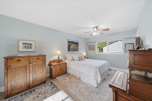 11628 River Wynd, Maple Ridge, BC - Indoor Photo Showing Bedroom