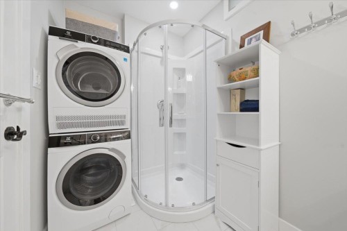 11628 River Wynd, Maple Ridge, BC - Indoor Photo Showing Laundry Room