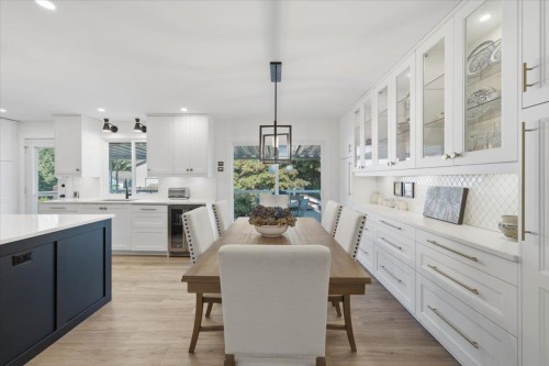 11628 River Wynd, Maple Ridge, BC - Indoor Photo Showing Dining Room