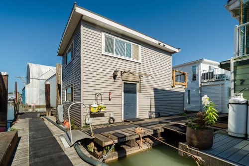 5-23080 Dyke Road  Richmond, BC V6V 1E1