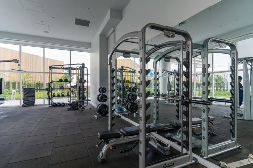 5708-1955 Alpha Way, Burnaby, BC - Indoor Photo Showing Gym Room