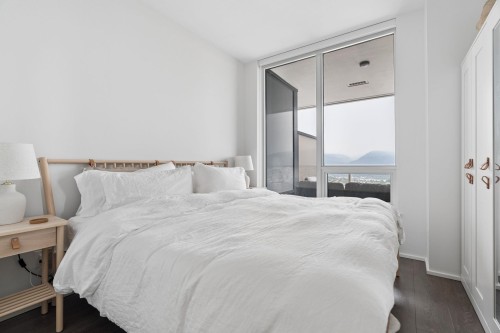 5708-1955 Alpha Way, Burnaby, BC - Indoor Photo Showing Bedroom