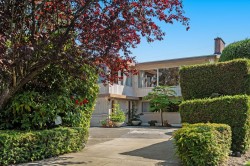 8660 Fairfax Crescent  Richmond, BC V7C 1Y1