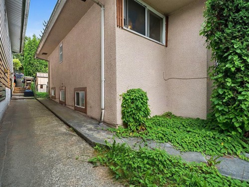 8247 10Th Avenue, Burnaby, BC - Outdoor With Exterior