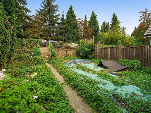 8247 10Th Avenue, Burnaby, BC - Outdoor