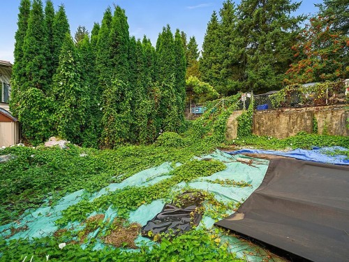 8247 10Th Avenue, Burnaby, BC - Outdoor