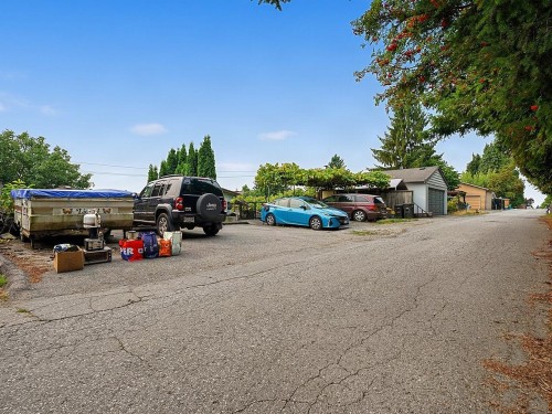 8247 10Th Avenue, Burnaby, BC - Outdoor