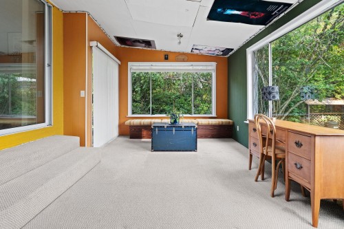 3455 Highland Boulevard, North Vancouver, BC - Indoor Photo Showing Other Room