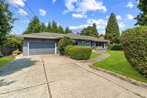 3455 Highland Boulevard, North Vancouver, BC - Outdoor