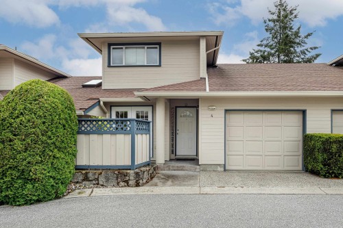 4-5768 Marine Way, Sechelt, BC - Outdoor With Exterior