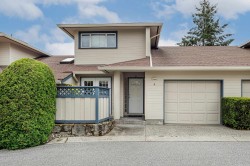 4-5768 Marine Way Sechelt, BC V0N 3A6
