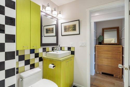 4-5768 Marine Way, Sechelt, BC - Indoor Photo Showing Bathroom