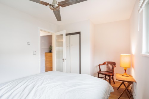 4-5768 Marine Way, Sechelt, BC - Indoor Photo Showing Bedroom