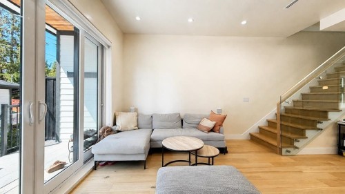 3214 King Edward Avenue W, Vancouver, BC - Indoor