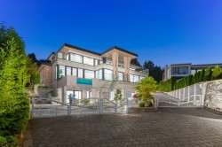 1035 Greenwood Place  West Vancouver, BC V7S 1Y2