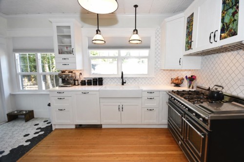 4671 Arthur Drive, Delta, BC - Indoor Photo Showing Kitchen With Upgraded Kitchen