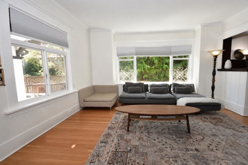 4671 Arthur Drive, Delta, BC - Indoor Photo Showing Living Room