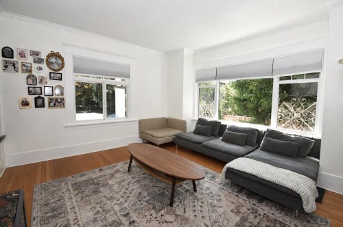 4671 Arthur Drive, Delta, BC - Indoor Photo Showing Living Room