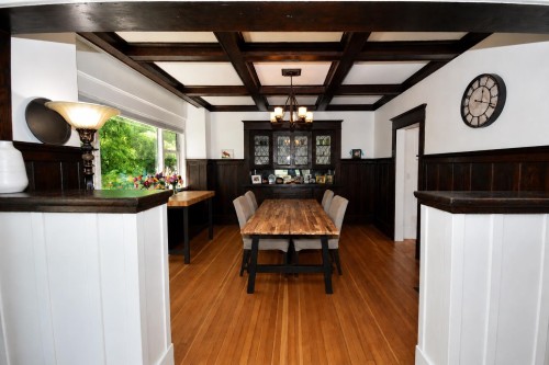 4671 Arthur Drive, Delta, BC - Indoor Photo Showing Dining Room