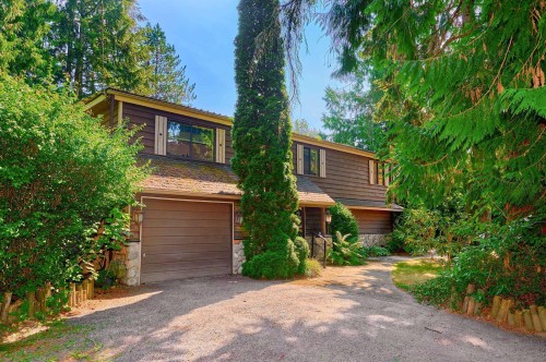 21810 132 Avenue, Maple Ridge, BC - Outdoor