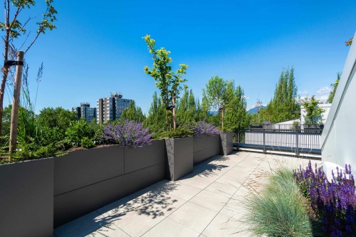 123-1552 3Rd Avenue E, Vancouver, BC - Outdoor With Deck Patio Veranda