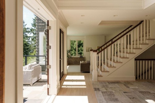 6180 Candia Place, West Vancouver, BC - Indoor Photo Showing Other Room
