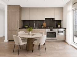 2109-6080 Mckay Avenue Burnaby, BC V6P 1Z4