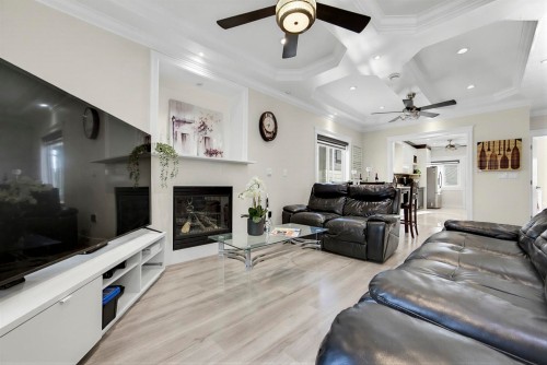 765 Skeena Street, Vancouver, BC - Indoor Photo Showing Living Room With Fireplace