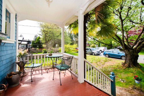 1560 Macgowan Avenue, North Vancouver, BC - Outdoor With Exterior