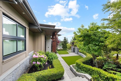 2972 Burfield Place, West Vancouver, BC - Outdoor