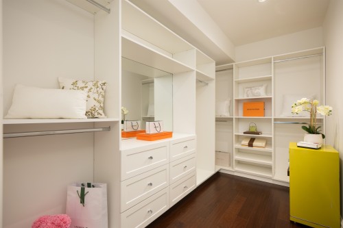 3955 Broadway W, Vancouver, BC - Indoor