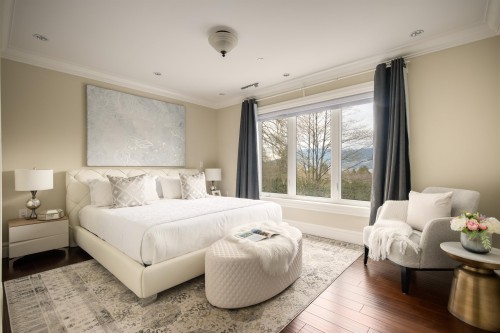 3955 Broadway W, Vancouver, BC - Indoor Photo Showing Bedroom