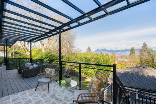 3955 Broadway W, Vancouver, BC - Outdoor With Exterior