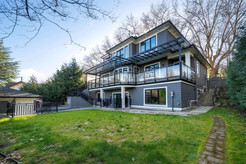 3955 Broadway W, Vancouver, BC - Outdoor With Deck Patio Veranda