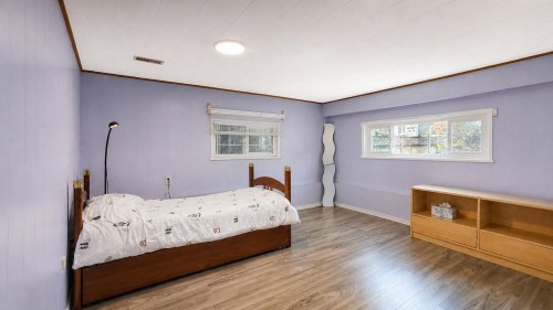 4458 Skeena Street, Vancouver, BC - Indoor Photo Showing Bedroom