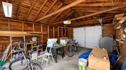 4458 Skeena Street, Vancouver, BC - Indoor Photo Showing Garage