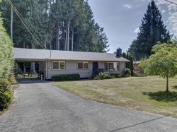 3367 Richards Road  Roberts Creek, BC V0N 2W2
