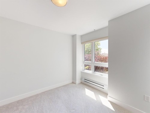 2731 Duke St, Vancouver, BC - Indoor Photo Showing Other Room