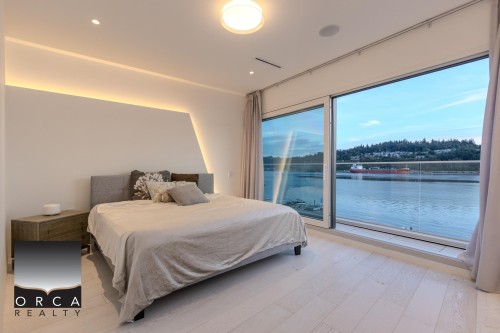 1200 Alderside Road, Port Moody, BC - Indoor Photo Showing Bedroom