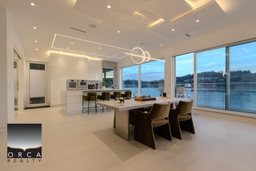 1200 Alderside Road, Port Moody, BC - Indoor