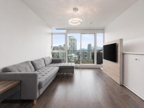3601-657 Whiting Way, Coquitlam, BC - Indoor Photo Showing Living Room