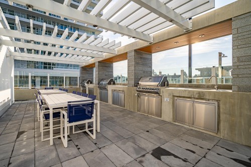 3601-657 Whiting Way, Coquitlam, BC - Outdoor