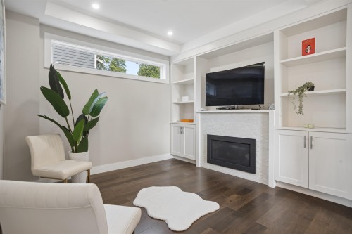 2020 Carson Court, North Vancouver, BC - Indoor Photo Showing Living Room With Fireplace