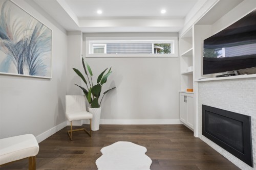 2020 Carson Court, North Vancouver, BC - Indoor With Fireplace