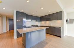 2808-6700 Dunblane Avenue Burnaby, BC V5H 0J3
