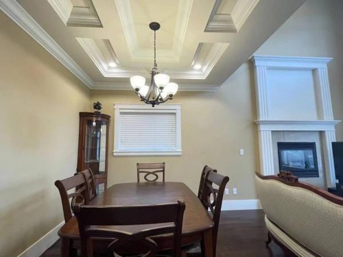 8555-No 2 Road, Richmond, BC - Indoor Photo Showing Dining Room