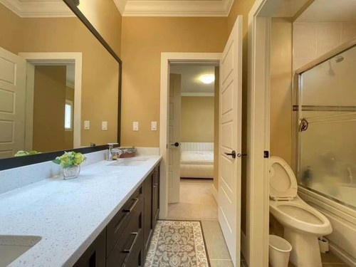 8555-No 2 Road, Richmond, BC - Indoor Photo Showing Bathroom