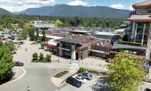 2-1071 Lynn Valley Road, North Vancouver, BC - Outdoor With View