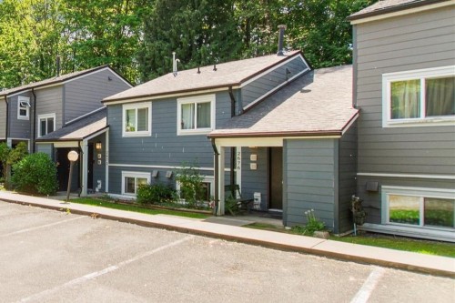 2676 Tretheway Drive  Burnaby, BC V5B 4R8