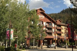 403-2036 London Lane Whistler, BC V8E 0N7